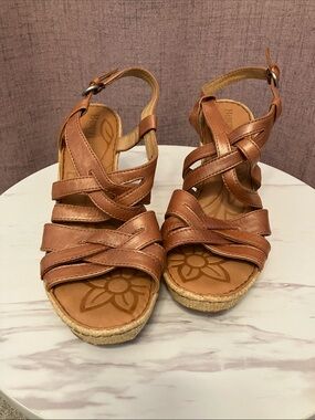 Born camel Leather Wedge Sandals with Espadrille Trim